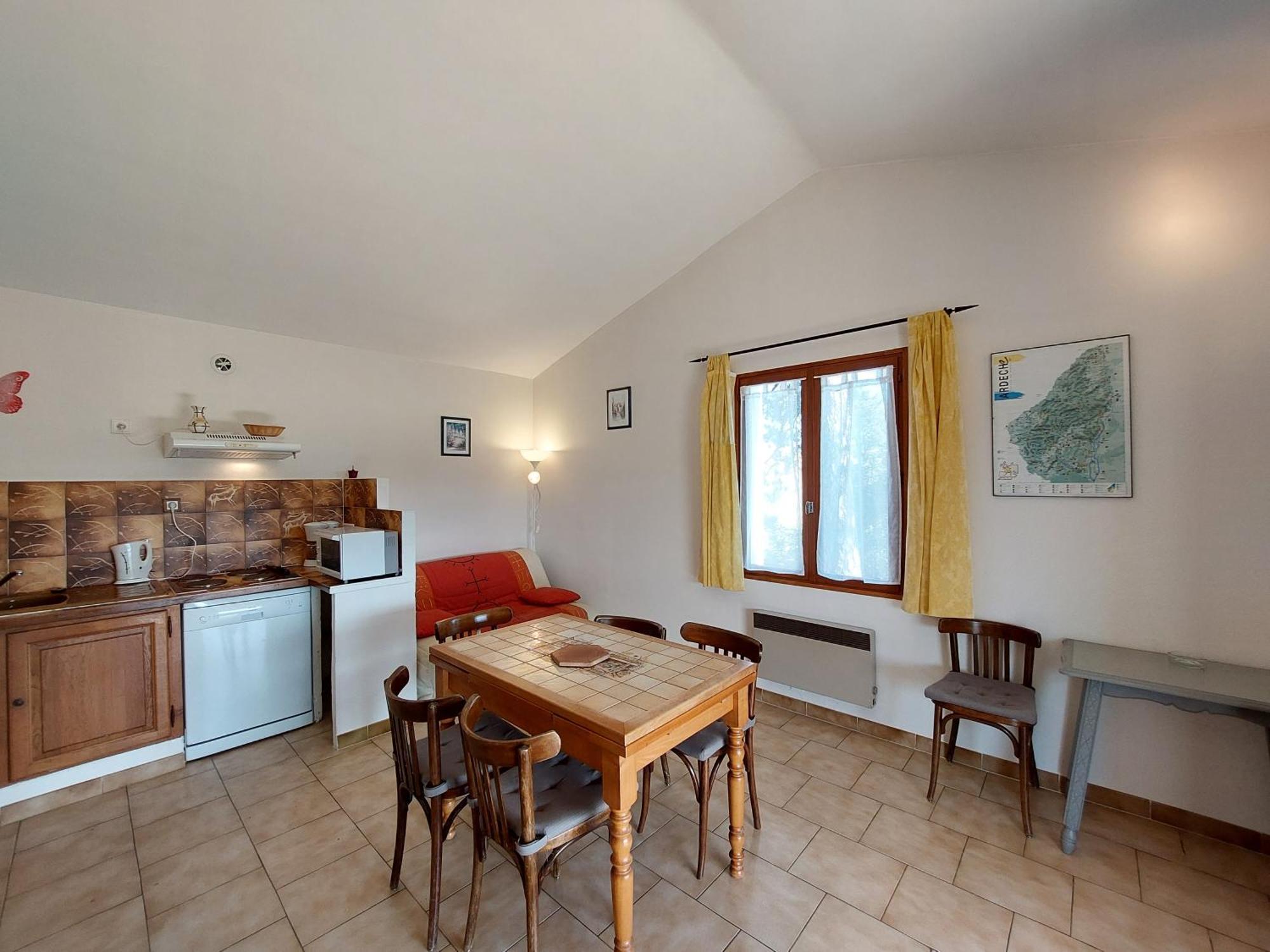 Village De Gites La Fontinelle Bessas Room photo